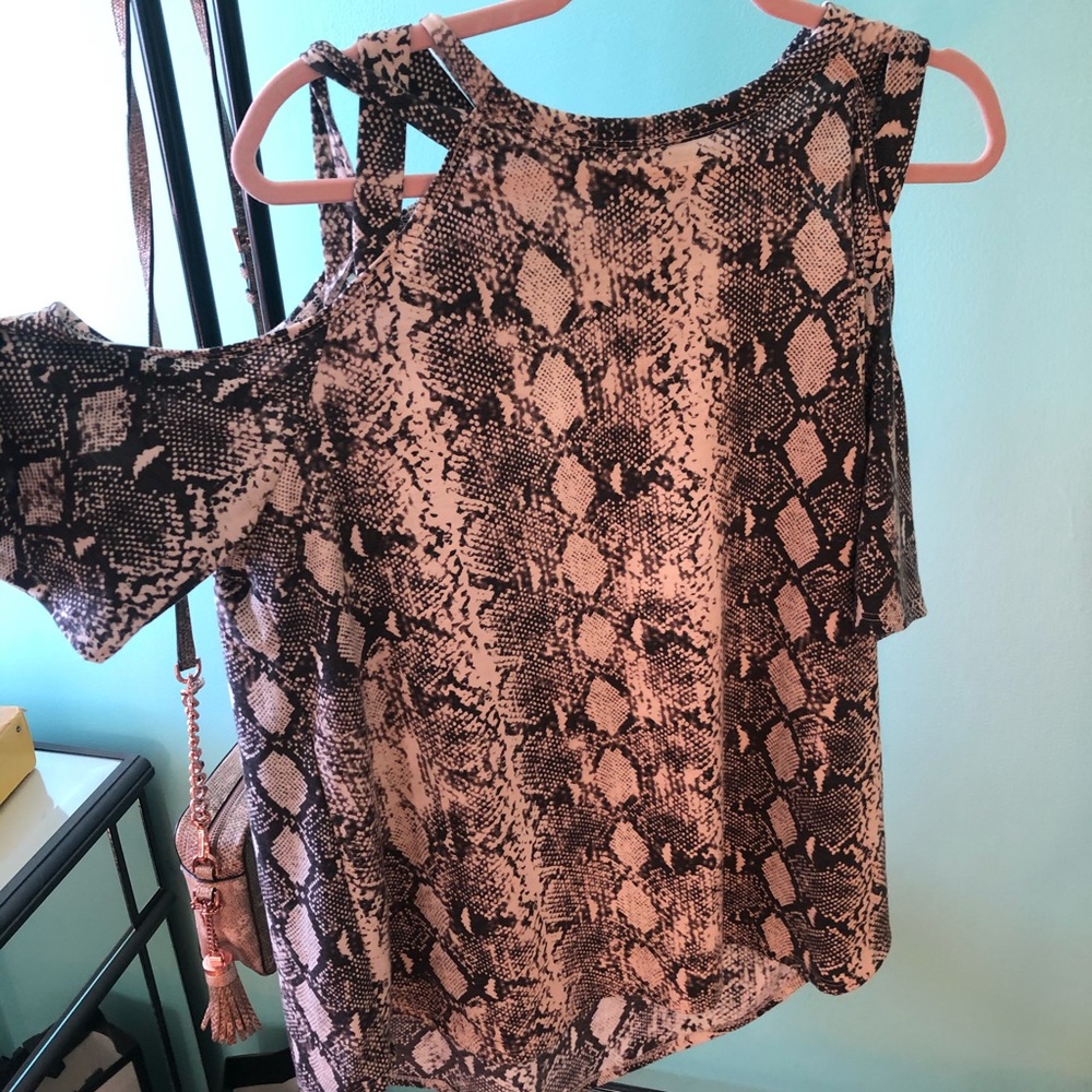 Snake skin print top